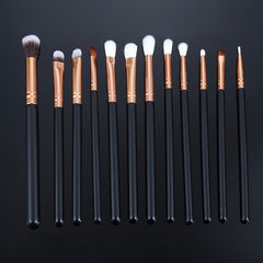 Best Highlighter Makeup Brush